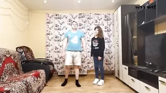 Funny Girl Learns to Beat in the Balls - Pornhub.com