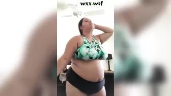 BBW Strip Dancing after Swimming in Pool_Nicole0718_720p