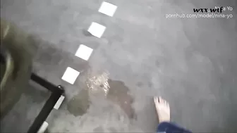 Barefoot Girl Walking in the City in the Rain Barefoot Fetish - Nina Yo_Nina Yo_720p