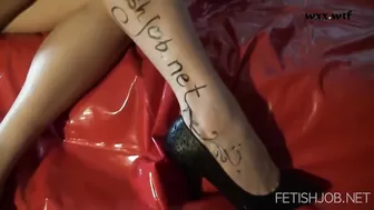 Cumshot over Angela's Leg after a Sexy Heeljob_AngelaFetish_720p