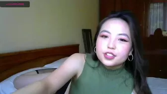 call_me_bell teen slut pretty whore in denim shorts