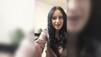cassieclarke incendiary slut pulls his cap with his fingers