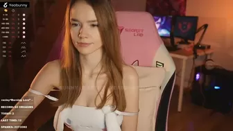 bunny_marthy rubbing  with petite s from usa part 3