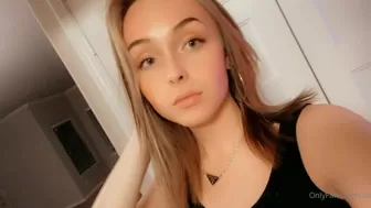 Astrella Rae  facial cum show petite girl 2022 webcam