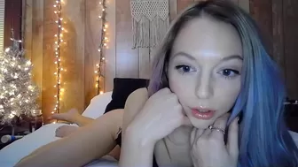 lilylarimar rubbing  online with my wet pussy
