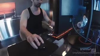 Brenna Sparks aka brennasparks  slut shows his designed holes