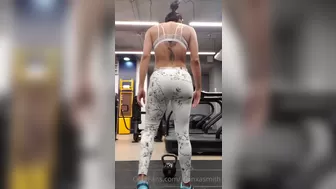 Aranxa Smith sexy babe caresses fingers