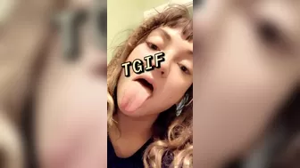 pizzapussypie crazy woman masturbating cunt with hand