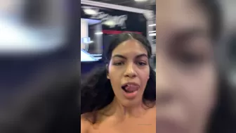 mayafarrell8 rubbing  show top chaturbat girl_720_hd