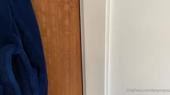 daisymayvip onlyfans Imposing chick sucks dildo and jumps on the phallus