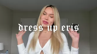 dressuperis Cute young lady shows off beautiful tits