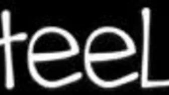 ka8eeowen  aka kateelife slender babe jerks off through panties