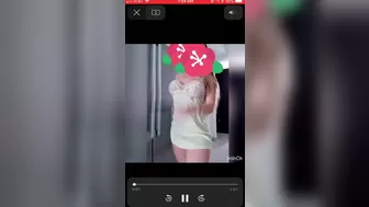 vanessa bohorques onlyfans Hot babe gently jerks pussy