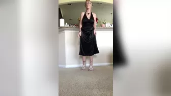 BoltOnWife (@boltonwife) onlyfans Busty blonde babe jerking off her cunt