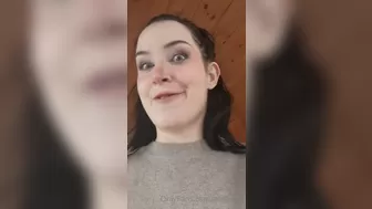 Aella Girl onlyfans intolerable rubbish