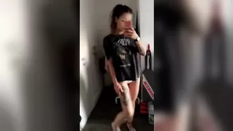 Plum Suicide onlyfans Delightful bitch exposes sexy body