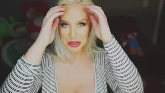 tara babcock onlyfans Pretty woman in a shirt without panties
