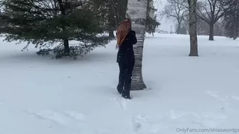 shiaswordgirl Naked babe sucks dildo