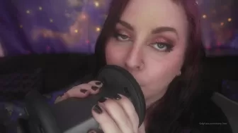 dovey Cute passion sucks cock