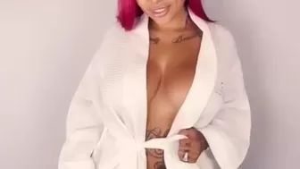 brittanya razavi Appetizing babe stiffens chocolate nest