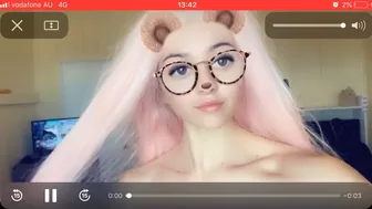 bree baby  Black-haired beauty pulls sex lips