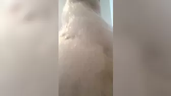LunaStar Chick with slack tits dancing in front of the camera