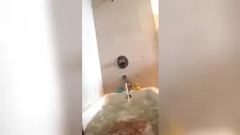 LunaStar Black-haired woman twirls juicy booty