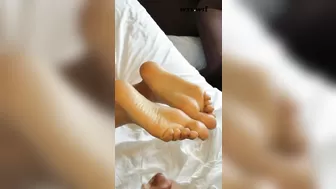 Huge Cumshot on Latina Teen Feet_Rub1-4fun_1080p