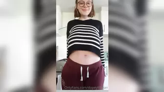 DopeyLilBean onlyfans Very small narrow cap