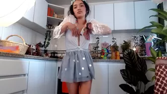 makayla77 Big breasted dance dances naked