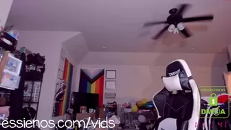 essienos Predatory Panther craves to cum in the process of jerking