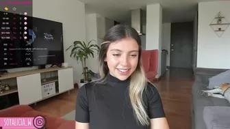 aliciawonder_ Charming sluts get naked on camera