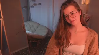 zlata_luna Crazy chick masturbates both holes