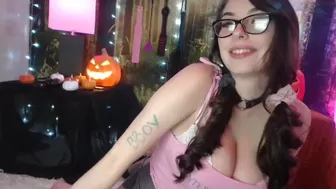 zzvioletzz bitch eagerly fucks holes