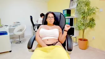 bluebooxxx Busty young lady rides sex toy