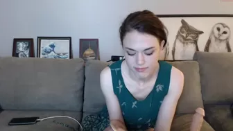 charlotte1996 Young courtesan fingering both slits at once