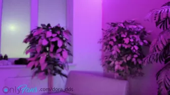 dora_dds Magnificent mare fingering vagina in private