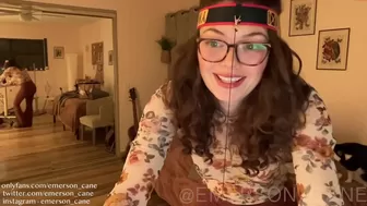 emersoncane Exciting slut pulls shaved vagina