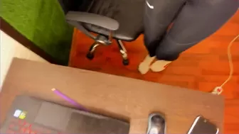 eva_jonees Depraved shows off her big lips