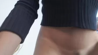 drink_my_juices Slender chick sucks penis gentleman
