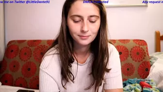 littledante91 Blond slut jerking off dick