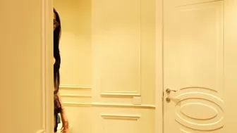 melissakisska Exquisite curva shows juicy ass