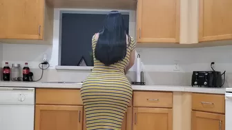 Crystal Lust  Passionate skin jumps on a dildo