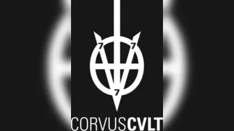 NikkiHearts Sponge courtesan in the office spoils himself with pleasures