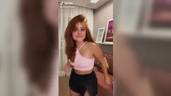 Larissa Manoela onlyfans Naughty kurva shows big tits