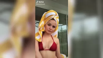 Larissa Manoela onlyfans Black haired prostitute posing in clothes