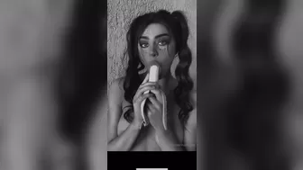 Kristen Hancher onlyfans and gilded dildo