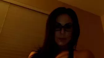 Kendra Lust onlyfans Naughty bitch jerking shaved pussy