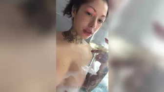 AleRoseBunny onlyfans Adorable female fingers her anus