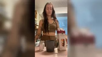 wet kitty & gothspvt, vipgothspvt, goth baby onlyfans Black haired bitch sucks dick and fucks